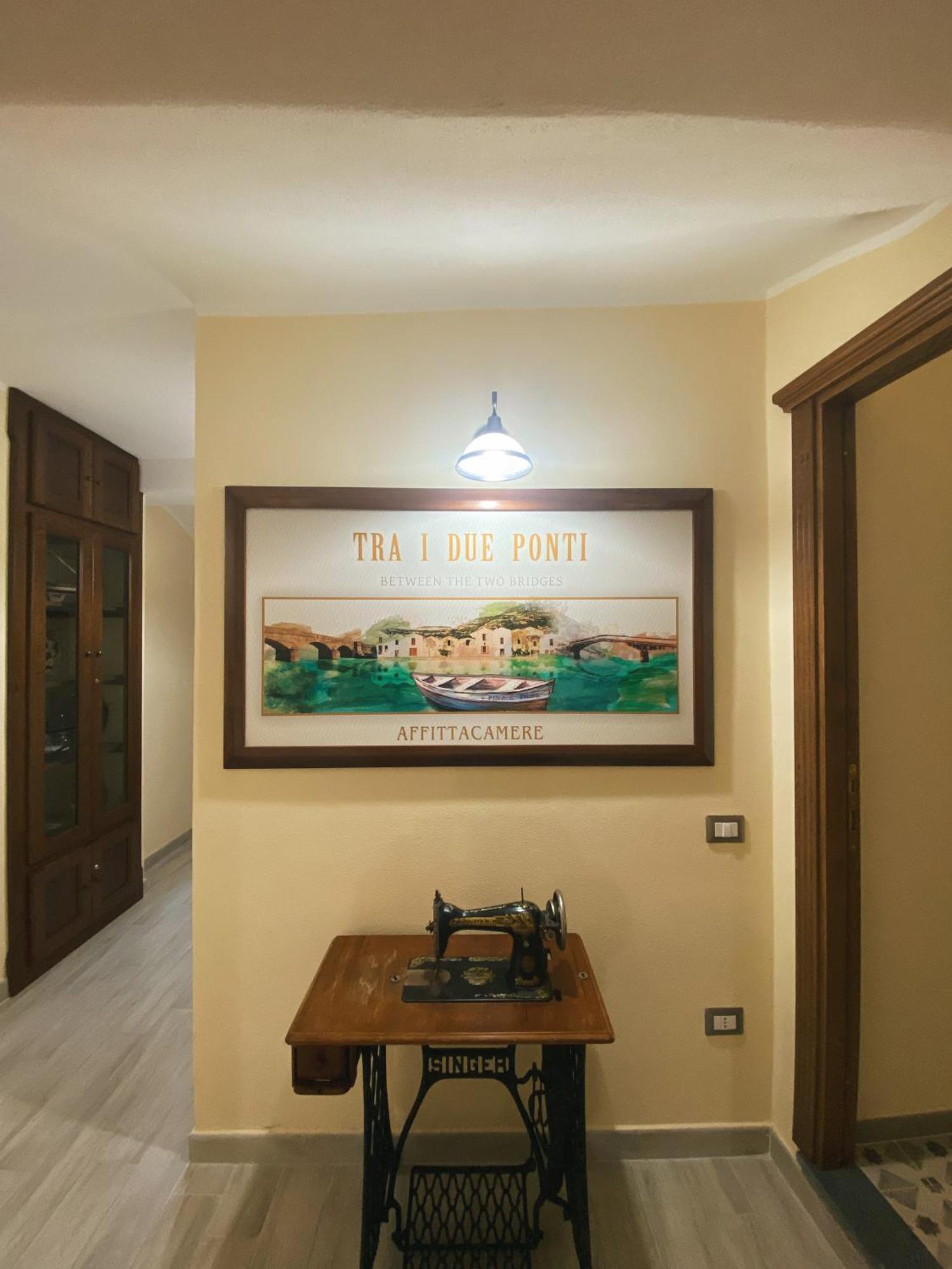 Hotel Tra I Due Ponti Bosa Exteriér fotografie