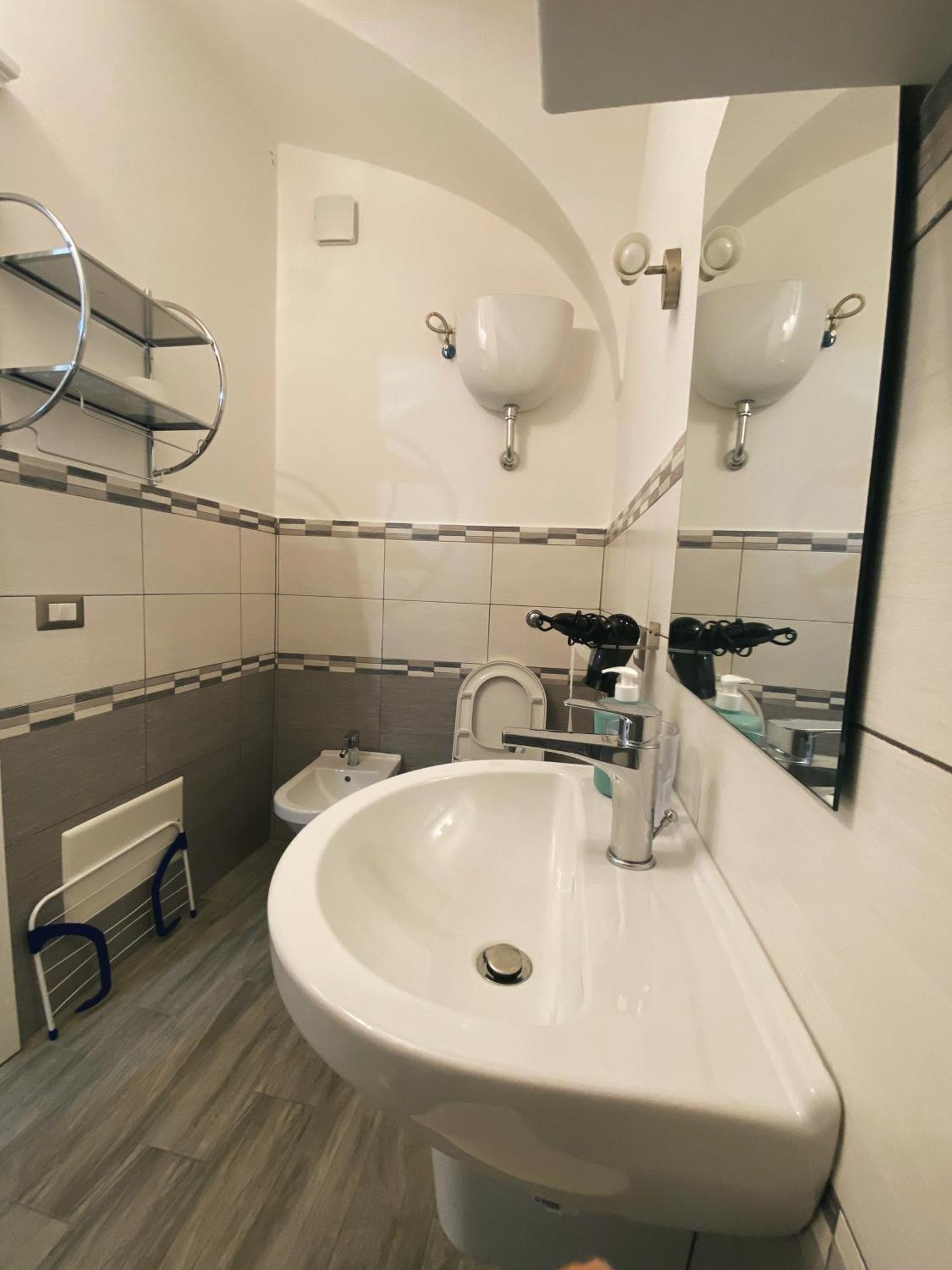 Hotel Tra I Due Ponti Bosa Exteriér fotografie